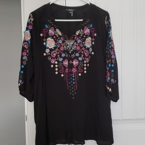 Black Embroidered Tunic Top
